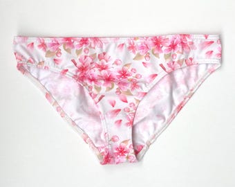 Cherry Blossom Damen Unterhose aus Bio Baumwolle - mit guter Rückenbedeckung - dehnbar und bequem