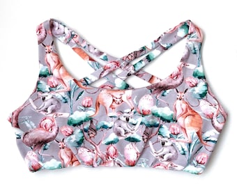 Kangourous - Brassière douce en coton bio - 2 épaisseurs sur le devant - les bretelles croisées dans le dos créent un joli motif dans le dos