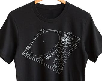 Turntable T-Shirt. Record Player Graphic Tee. Record Collector Music Lover Gift. DJ T-shirt, Turntable Shirt Gift for DJ, Wedding DJ Gift