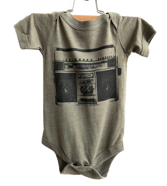GREEN DAY HEART GUNS BABY ONE PIECE CREEPER ROCK T-SHIRT NEW PUNK