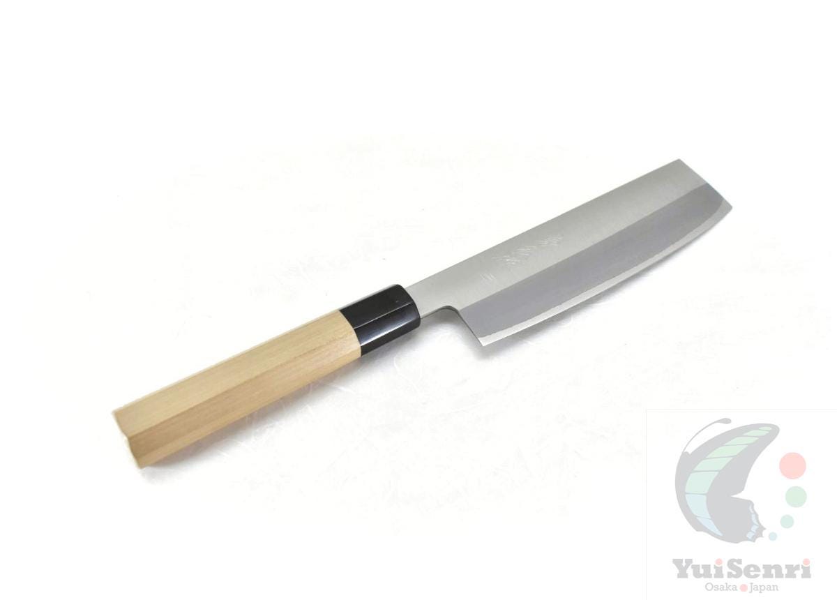 唯千里オリジナル ＜中川作＞ 堺製白二鋼　剣型三徳170 mm【八角水牛柄】 唯千里オリジナル ＜中川作＞ 堺製白二鋼 剣型三徳170 mm【八角水牛柄