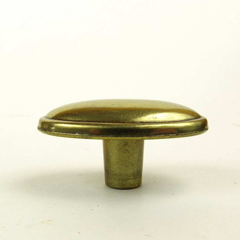 Oblong Brass Tone Pull