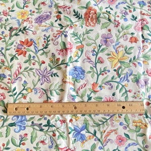 1.8 YD Novelty Jacobean Floral Fabric Quilting Cotton