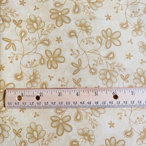 Brown Beige Wave Floral Stripe Fabric Quilting Cotton 34x42