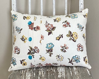 Floral Barkcloth Throw Pillow Pleated Buttons 12x16