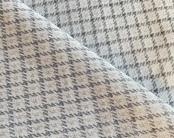 1.5 YD 1970s Double Knit Polyester Fabric Gray Check