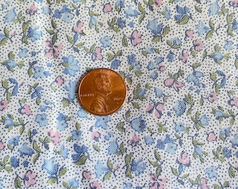 1.6 YD Vintage Ditsy Floral Fabric Fabric Pastel Blue Cotton Print