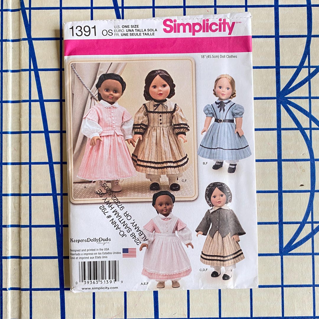 Uncut Historical Dresses Pattern 18