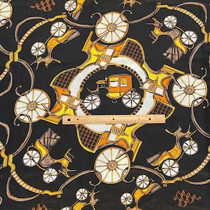 2.8 YD 1970s Novelty Blouse Dress Fabric Lightweight