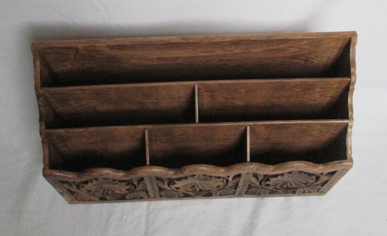 Vintage tiki style faux wood organizer image 3