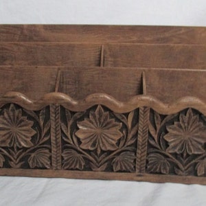 Vintage tiki style faux wood organizer image 2