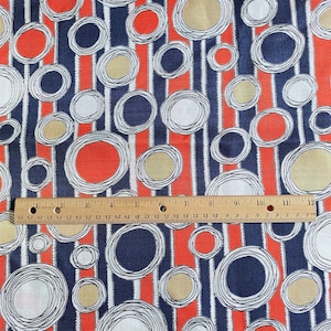 2 YD 1970s Mod Apparel Blouse Fabric Midweight Polyester