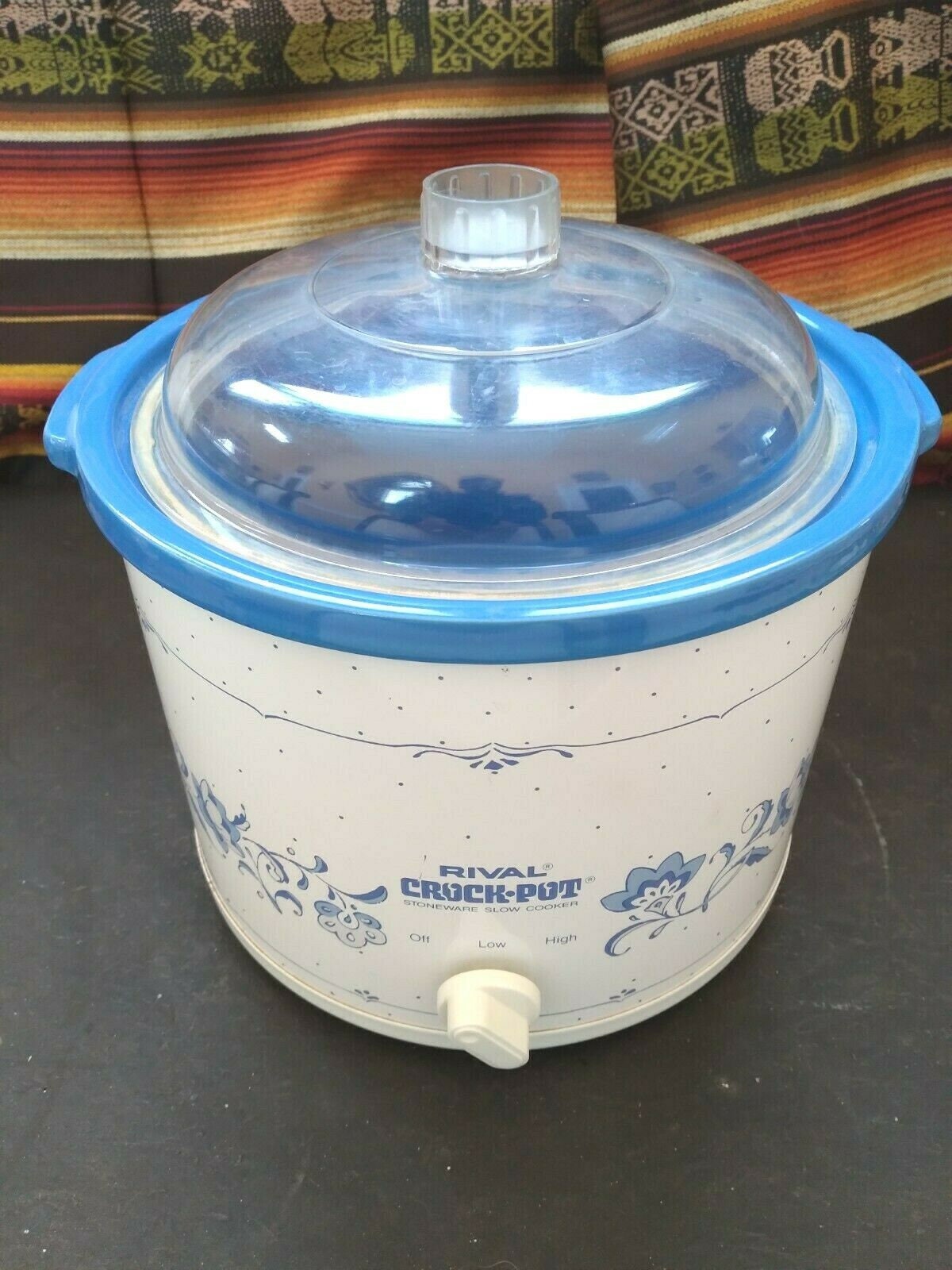 Vintage RIVAL 3½ Qt Crock Pot Slow Cooker Stoneware 3150 BLUE