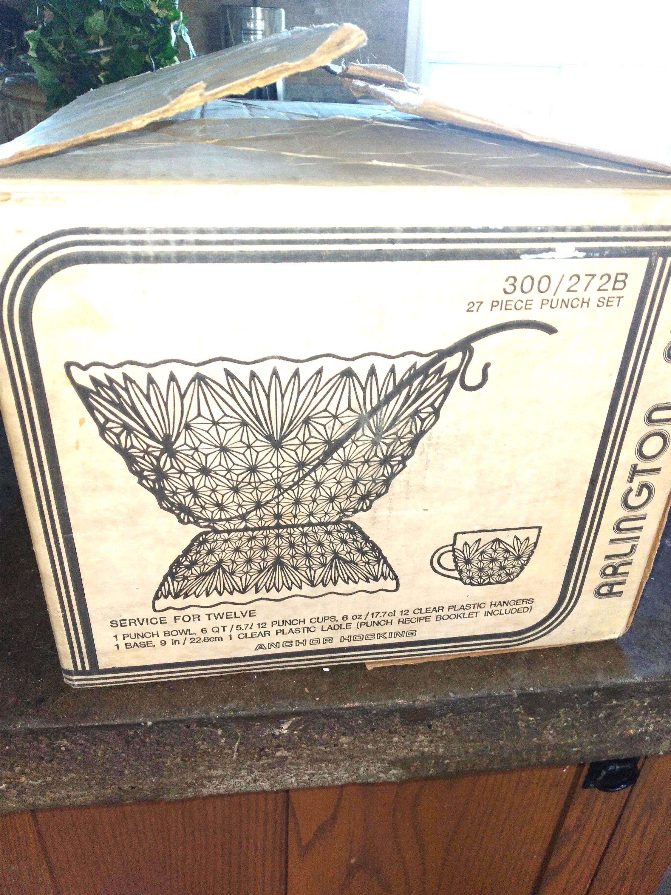 Anchor Hocking Arlington 27 Piece Punch Bowl Complete Set 12 Cups