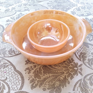 Vintage Set of 2 Anchor Hocking Fire King Peach Lusterware 8&quot; and 5&quot;  Serving Bowls