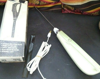 Vintage Philips Electric Carving Knife Model KB 5222 Appliance w/ Box