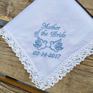 Wedding favor for mom from daughter Thank you handkerchief gift for mother of the bride personalized embroidered custom gift for Mum Mamma