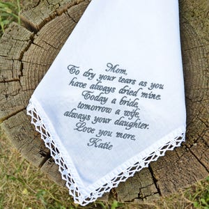 Wedding handkerchief, Gift for mom, Wedding gift for mother, Handkerchief for mother of the bride, Gift from the Bride personalized mom gift 画像 2