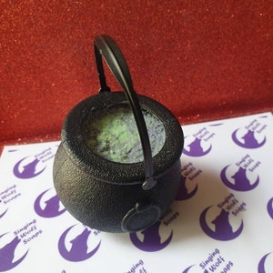 Cauldron bath bombs, halloween party favors, spa gifts, alternative gifts, vegan, fun
