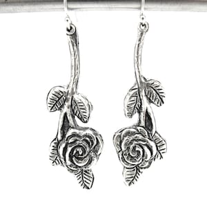 Valentine day flowers, silver earrings, Roses, Rose earring, Silver earrings, roses, Botanical earrings, rose earrings, dangle earrings