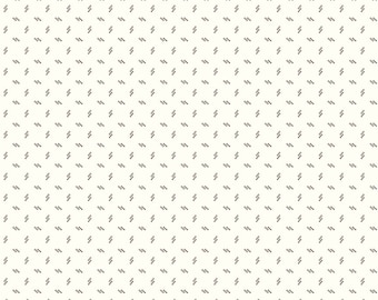 BEE BACKGROUNDS by Lori Holt for Riley Blake -  C9710 Shirting Pebble - 1/2 yd Increments, Cut Continuously or Fat Quarter