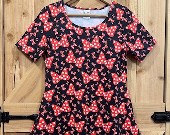 Disney Minnie Mouse red polka dot bow print, black dress,  short sleeve Disney dress for women with pockets