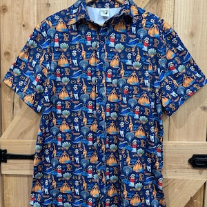 Disney Cruise collar button up short sleeve shirt for adults, Captain Mickey and Minnie, Ship names and logo Pluto, Donald Hawaiian shirt