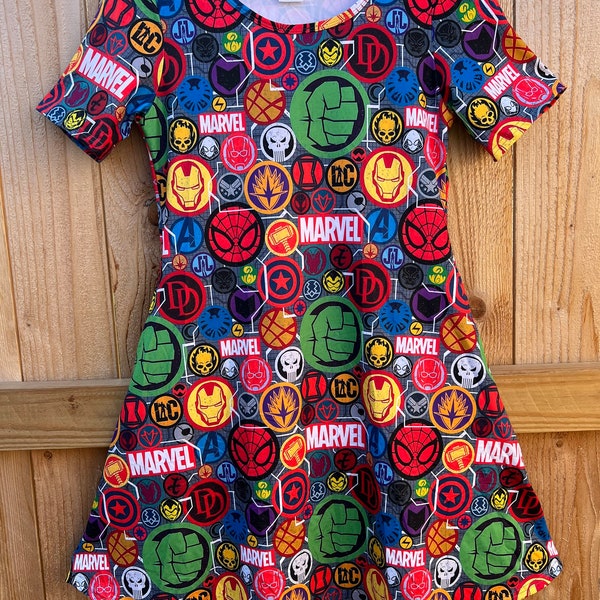 Robe MARVEL super-héros Hulk Iron Man impression parc Disney robe pour femme, dîner croisière Wish adulte, robe pour femme, manches courtes grande taille