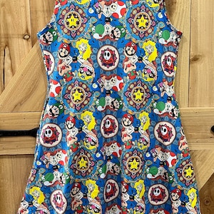 Mario Mandala Ärmellos universal studios, Parks Kleid für Frauen mit Taschen regelmäßig und plus Größe