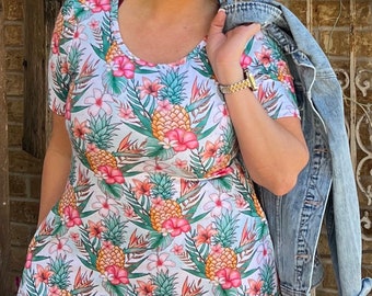 Tropical pineapple print cruise summer vacation dress for women with pockets plus size cute short sleeve