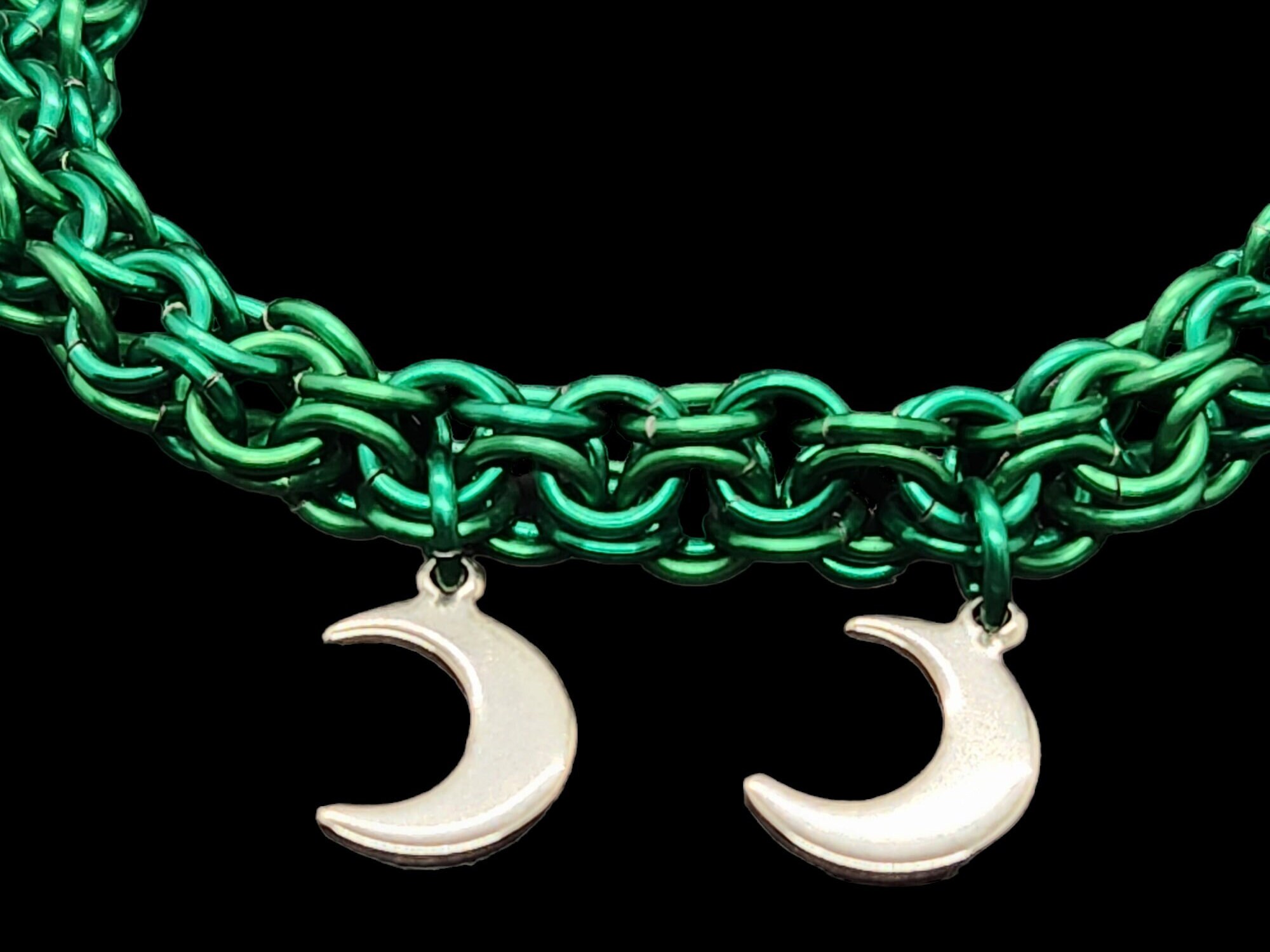 Green Chainmail Inverted Roundmail Moon Bracelet - Etsy