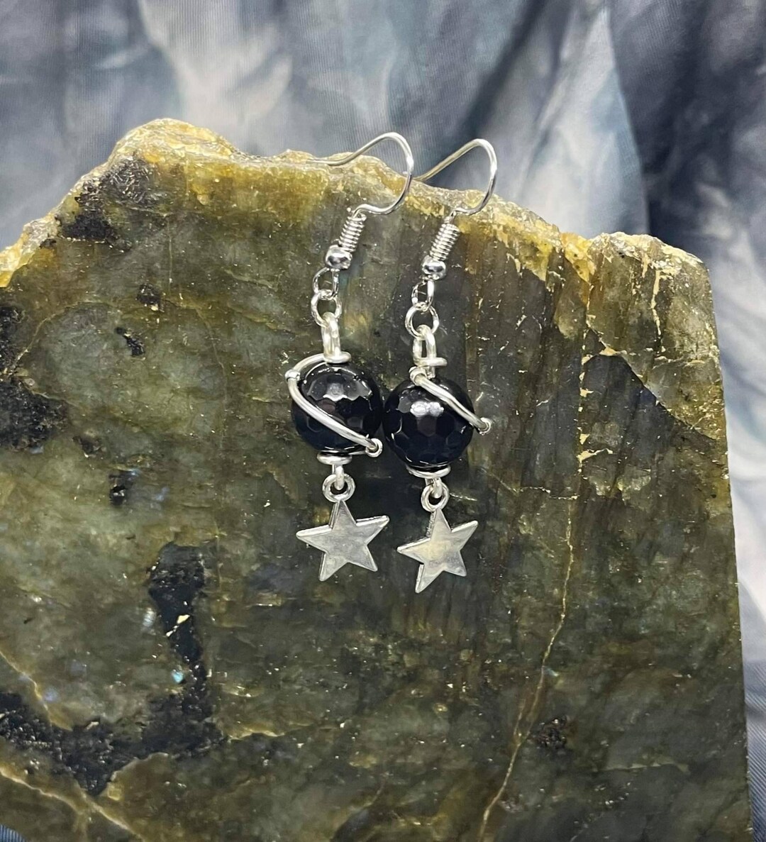 VALERE BLACK ONYX EARTH EARRINGS MULTI