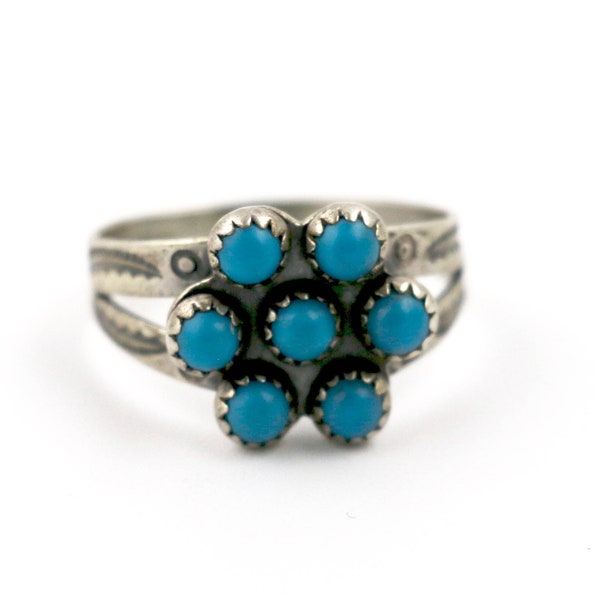 Classic 1950's Blue Turquoise "Snake Eye" Zuni Berry Cluster Ring