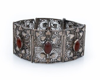 Delicate 1970's Mexican Filagree Panelled Cuff w/ Carnelian