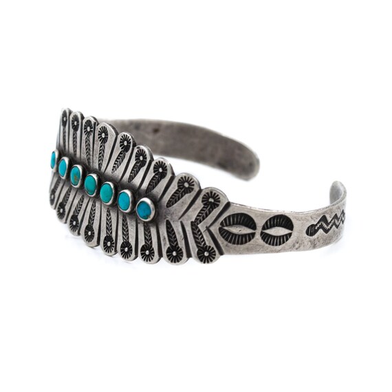 Vintage Zuni "Snake Eye" Row Cuff Gem