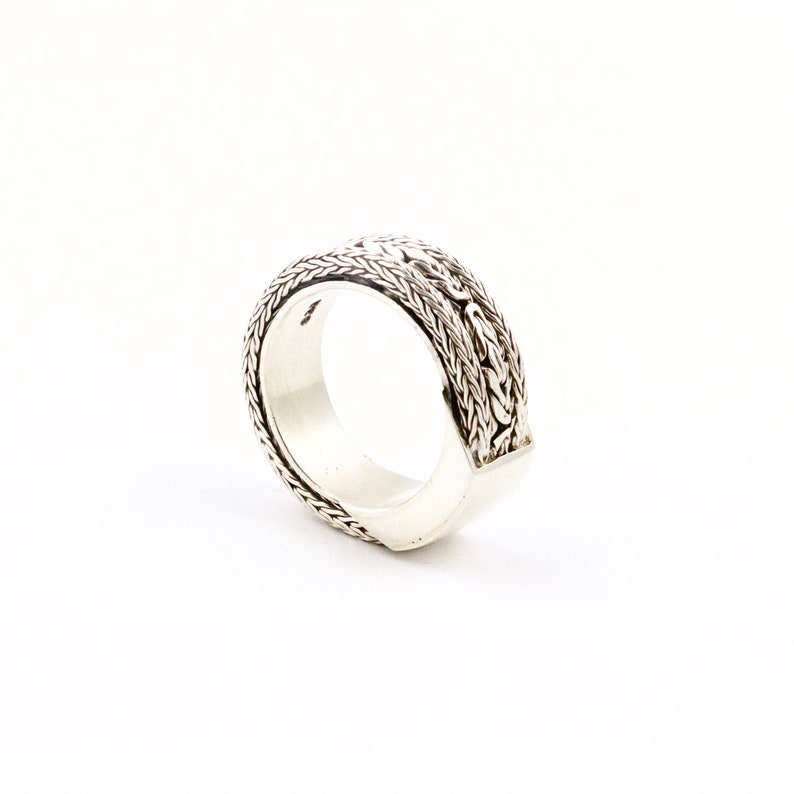 Heavy Flat Sterling Silver Bororbudur /& Snake Chain Byzantine Ring