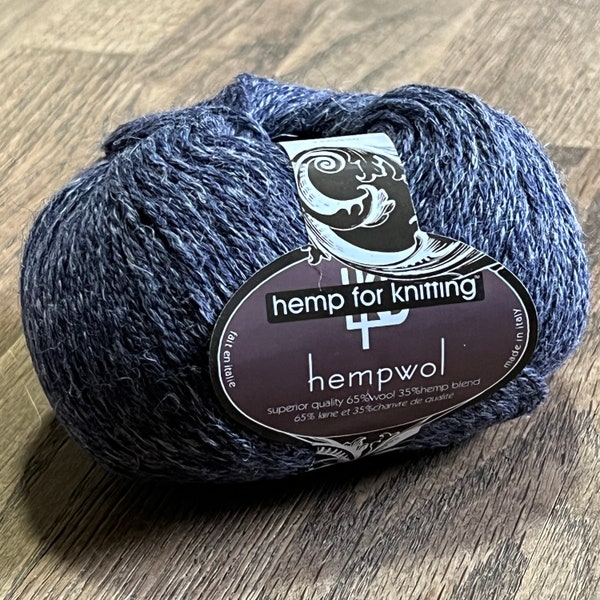 Blue Hemp and Wool Light Worsted Weight (DK) Yarn - 3.5 oz - 250 yards - Vegan Hempwol - Hemp for Knitting