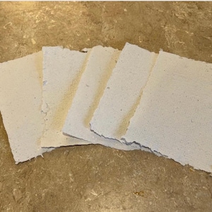 Papier artisanal blanc cassé • 5 feuilles de papier artisanal • Papier artisanal