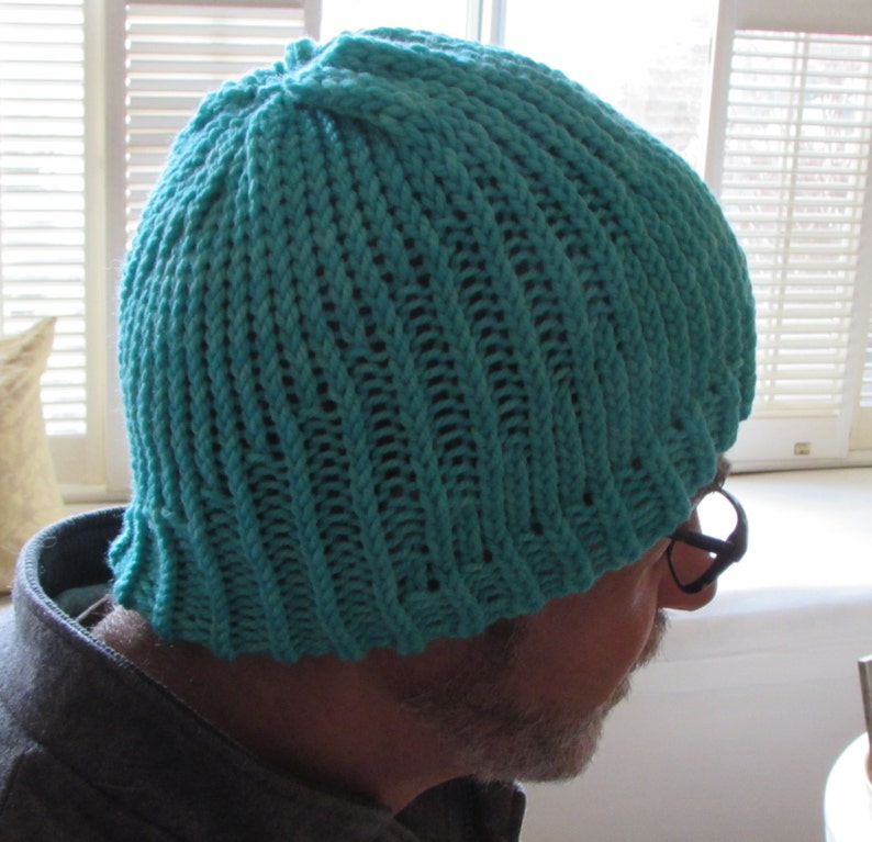Swirl Away Loom Knit Hat Pattern image 3