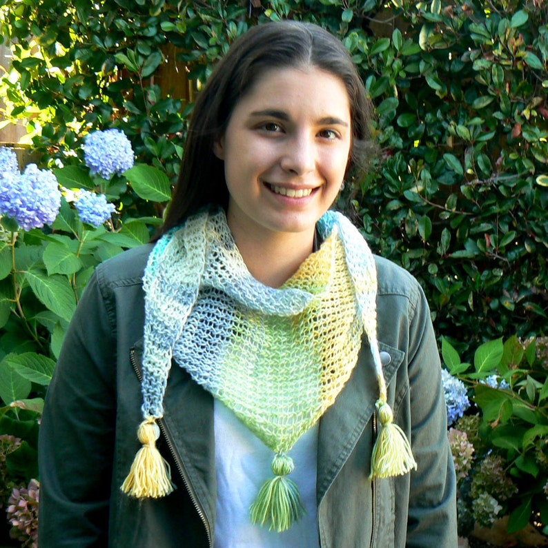 Little Scarves: Baktus and Karius for the Loom image 6