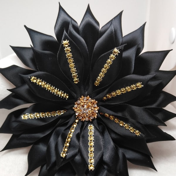 Black and Gold Brooch Etsy
