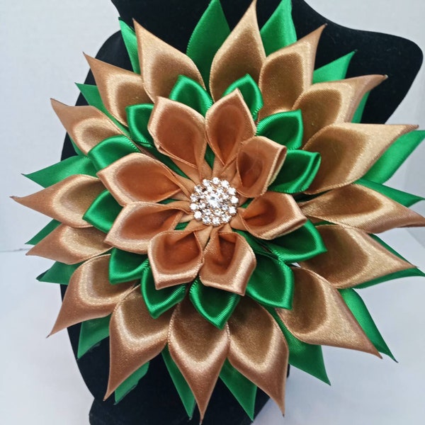 Pin Corsage Gold and Emerald Green Satin Ribbon Flower Brooch