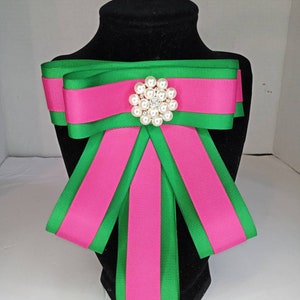 Pin Corsage- Dark Pink & Dark Green Grosgrain Ribbon Female Bow Tie