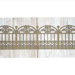 Scrapaholics Chipboard - Iron Fence