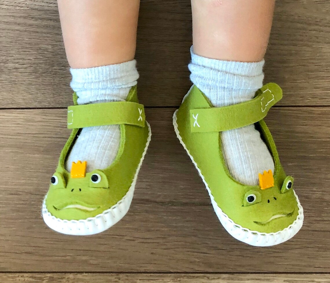Green Frog Shoes for Baby and Toddler Made of Felt Leather Etsy