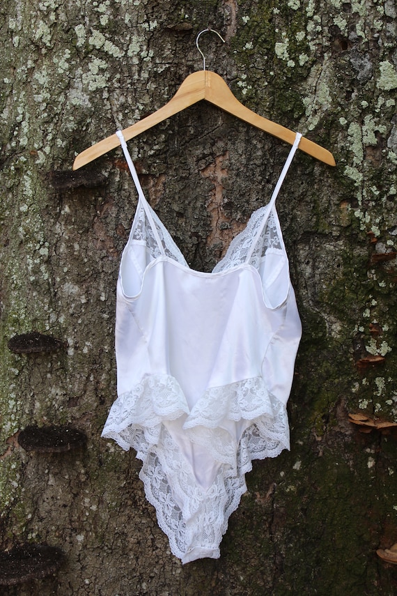 Lingerie blanche dentelle hotsell