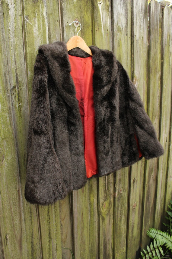 60s Faux Fur Capelet -  VINTAGE Faux Fur - Faux F… - image 7