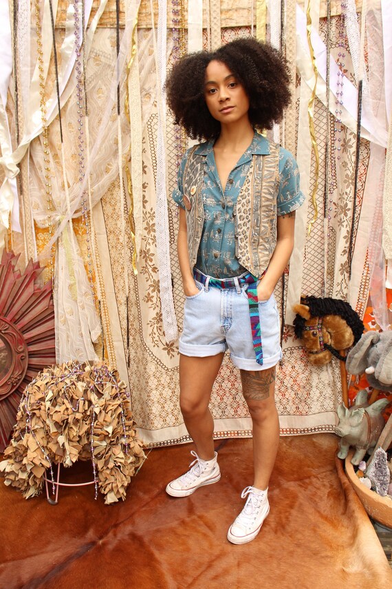 gap denim shorts