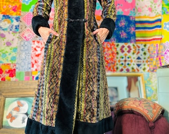 FULLY RESTORED RARE 70s Tapestry Coat - 70s Hooded Tapestry Coat - Rare Tapestry Coat - Penny Lane Coat - Colorful Tapestry Coat - Velvet
