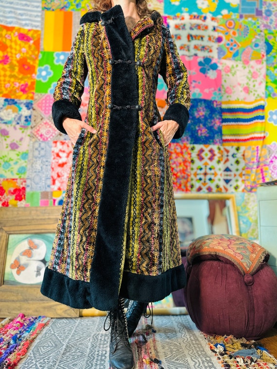 FULLY RESTORED RARE 70s Tapestry Coat - 70s Hooded Tapestry FULLY RESTORED RARE 70s Tapestry Coat - 70s Hooded Tapestry